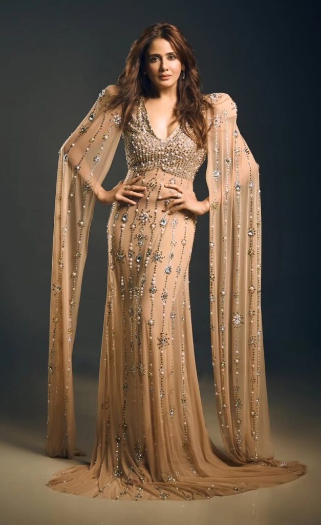 Parul Yadav Height