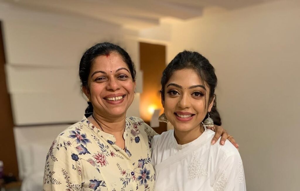 Varsha Bollamma Mother