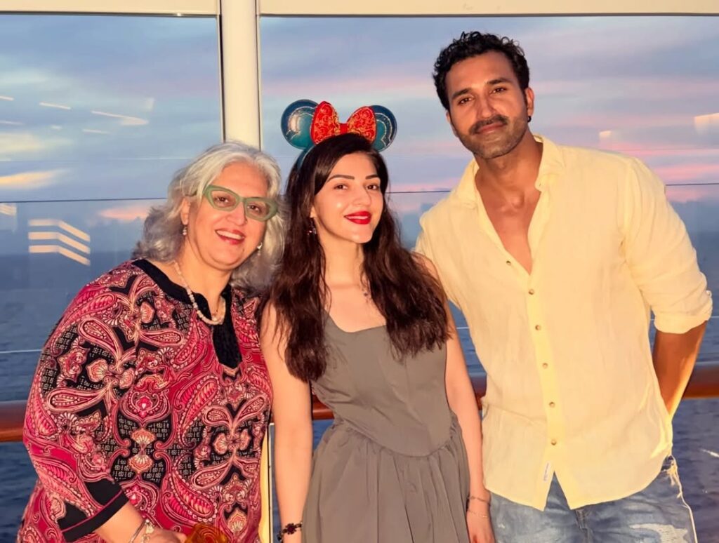Mehreen Pirzada Family