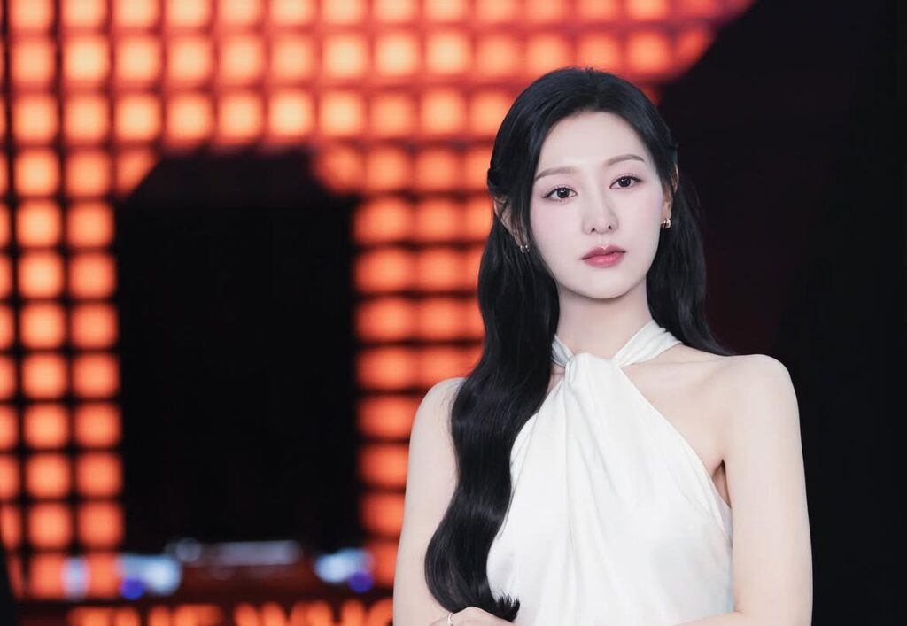 Kim Ji-won Career