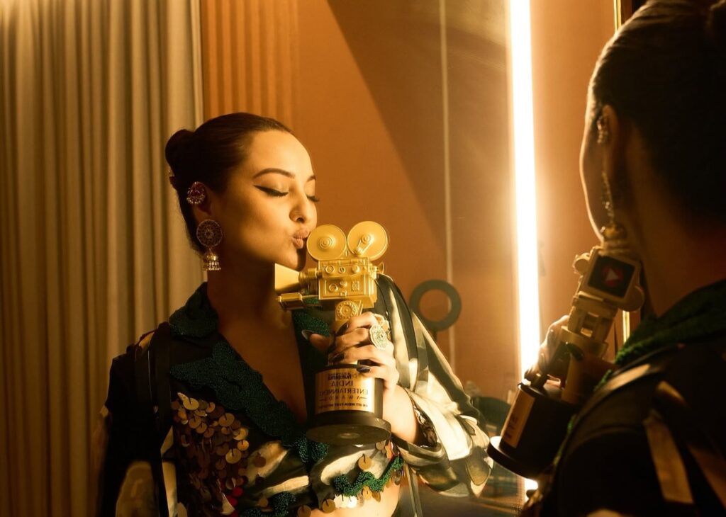 Sonakshi Sinha Award