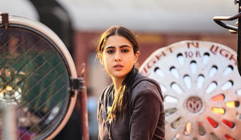 Sara Ali Khan Early Life