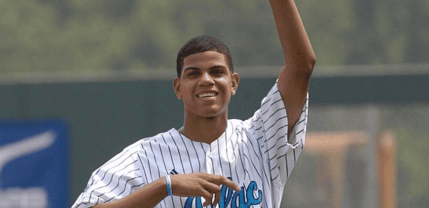 Dellin Betances Early Life