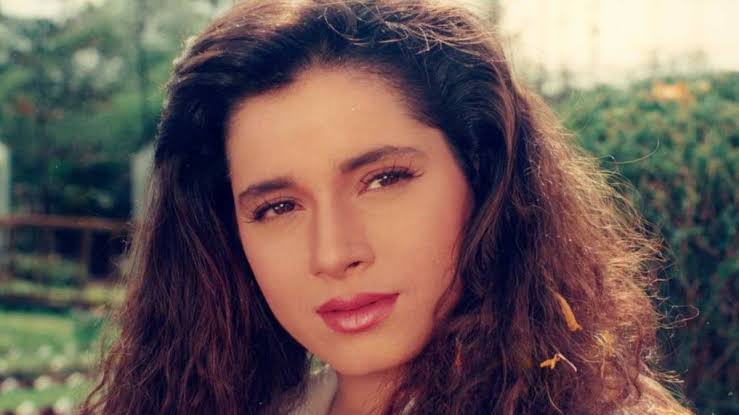 Neelam Kothari Early Life