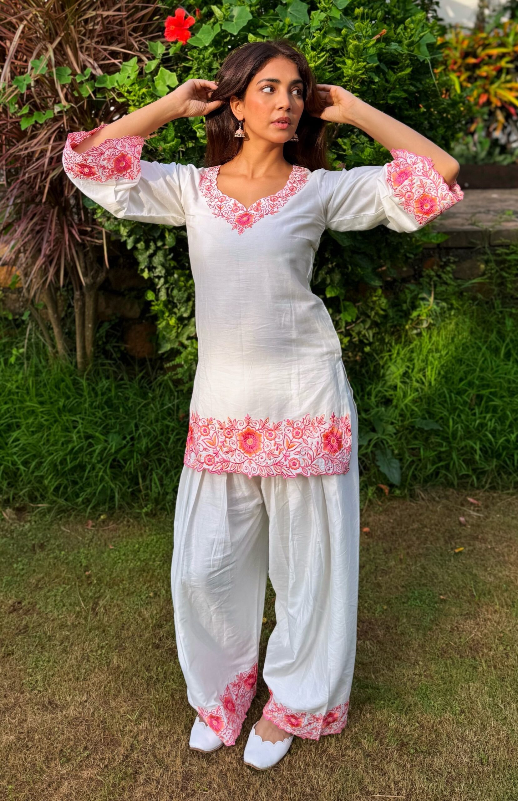 Yogita Bihani Height