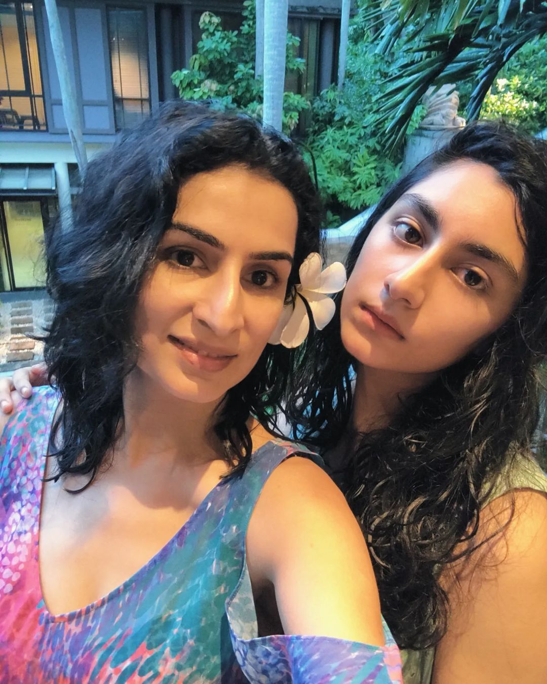 Aditi with her daughter