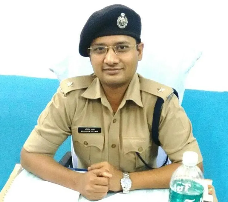 Meet IPS Abhishek Pallava