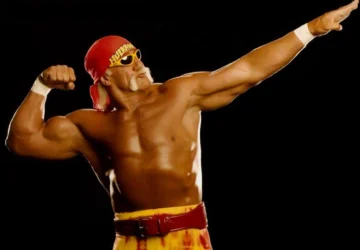 Meet WWE Legend Hulk Hogan
