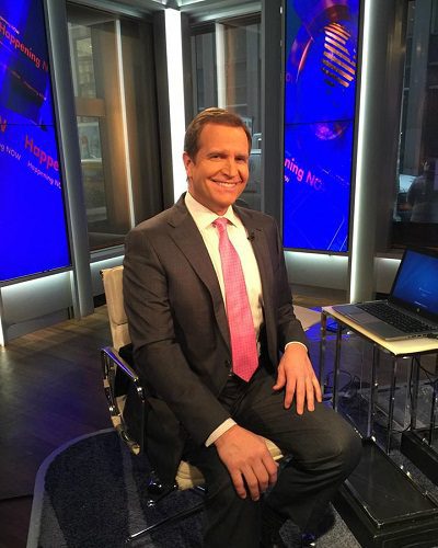 Jon Scott Fox News TV Anchor-Height