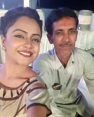 Nehal Vadoliya with her Father Rajith Vadoliya
