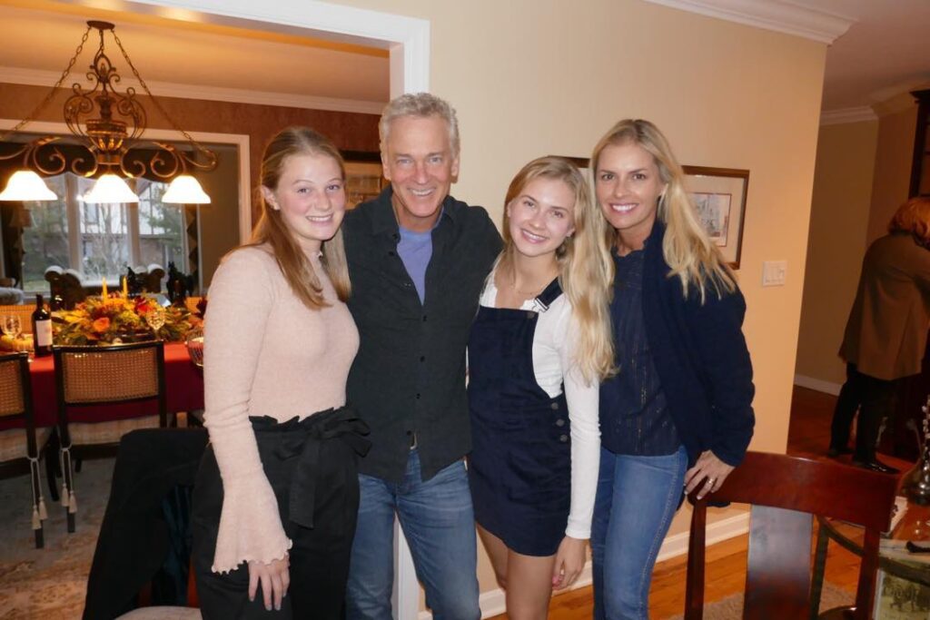 Trace Gallagher with his family-Evy Gallagher, Lila Gallagher, ​Tracy Holmes Gallagher
