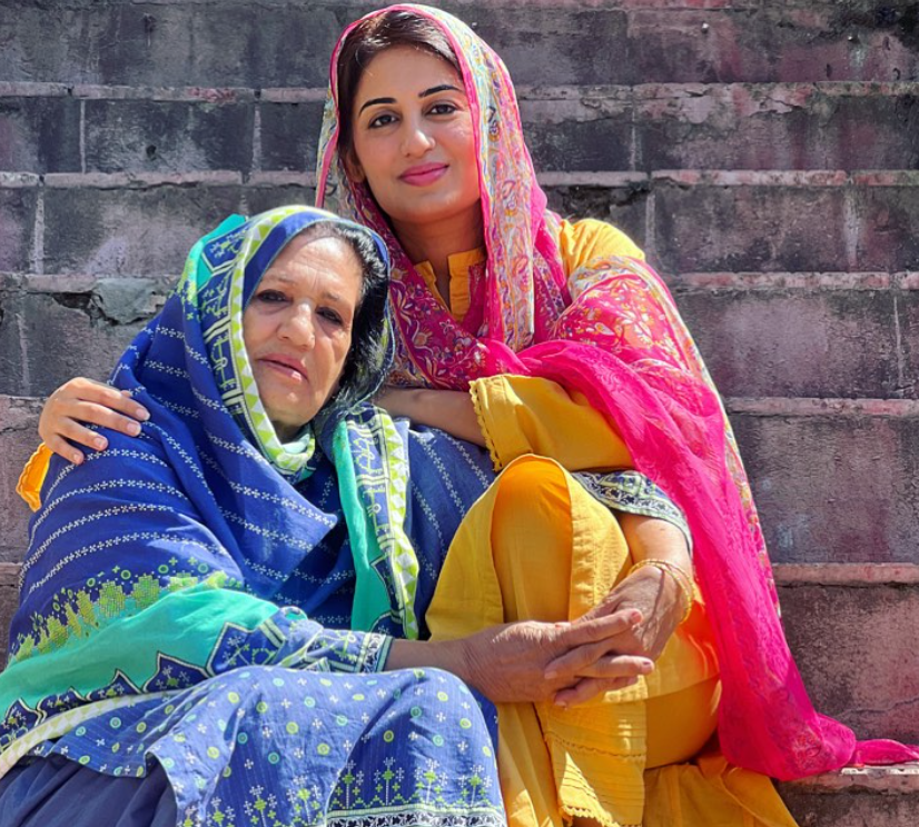 Farah Yousaf with her Mother