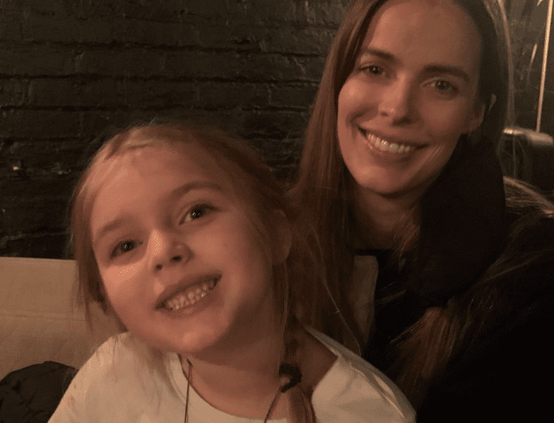 Robyn Lawley with her Daughter