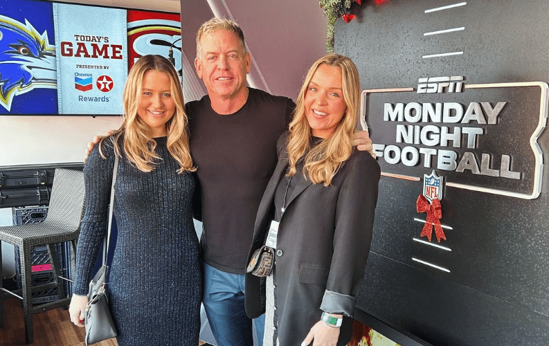 Troy Aikman with his Daughters