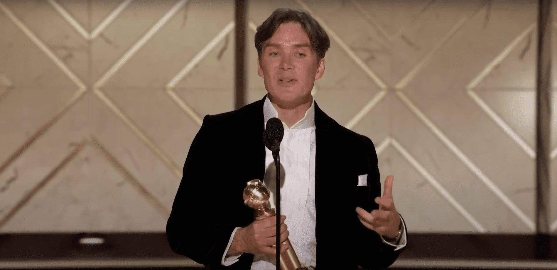 Cillian Murphy Shocks the Internet With Unbelievable Secrets at the Golden Globes