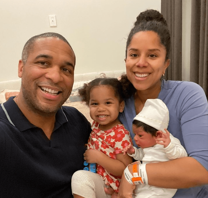 Adriana Diaz with her Husband, Daughter and Son