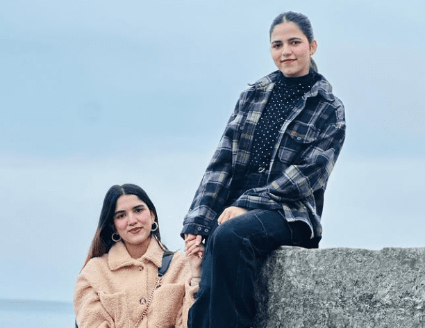 Lavisha Malik with her Sister