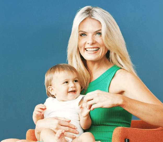 Erin Molan with her Daughter