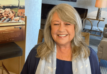 Noni Hazlehurst