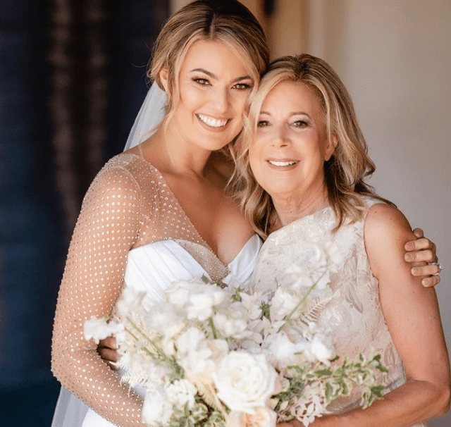 Amanda Balionis with her Mom