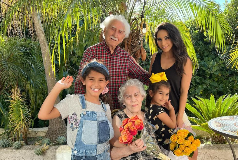 Araksya Karapetyan with her Grandparents and Daughters