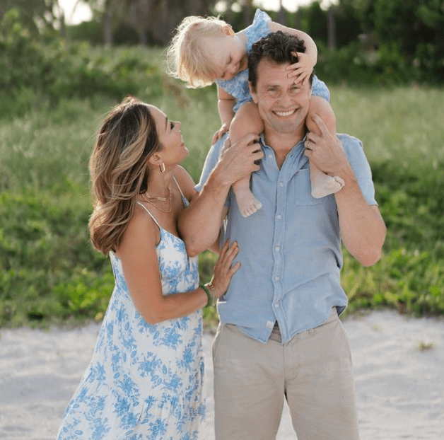 Eva Pilgrim with her Husband and Daughter