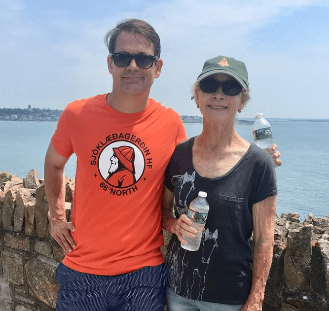 Tucker Barnes with her Mother