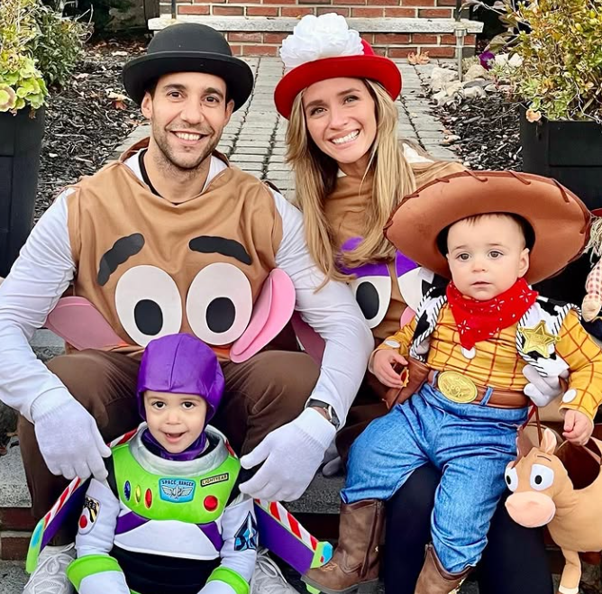 Kelly Ann Cicalese with her Husband and Sons