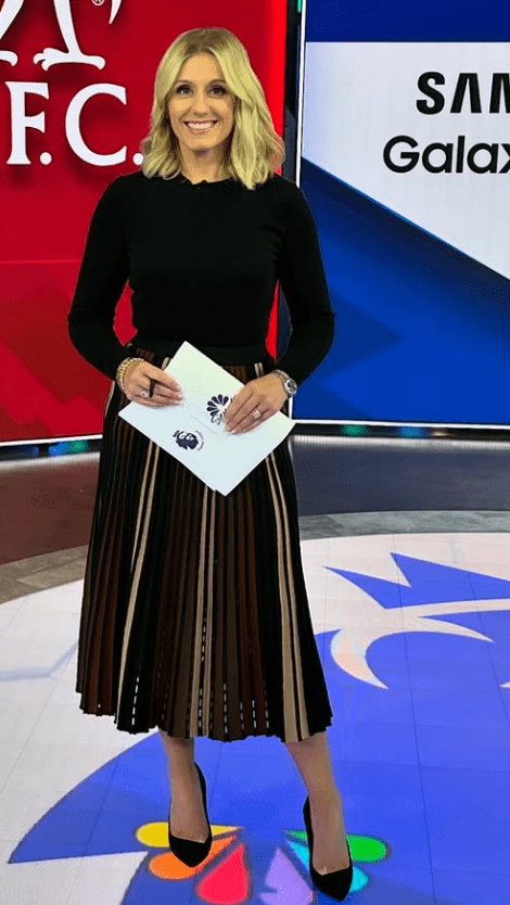 Rebecca Lowe Height