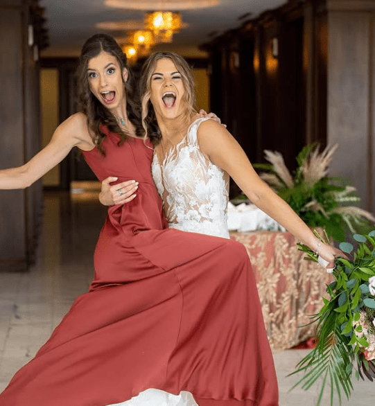 Zoe Mintz with her Sister