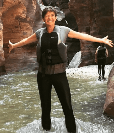 Becky Anderson Height