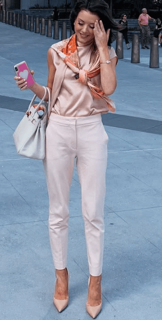 Julia Chatterley Height