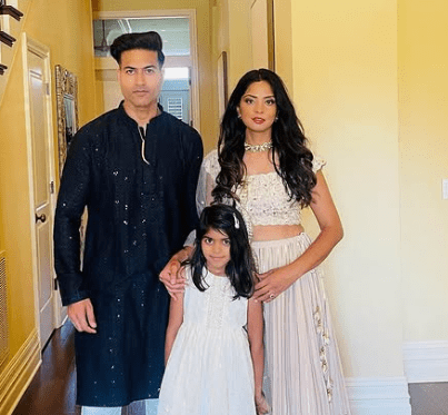 Guru Mann with his Wife and Daughter