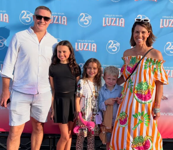 Alison Ariotti with her Husband and Kids