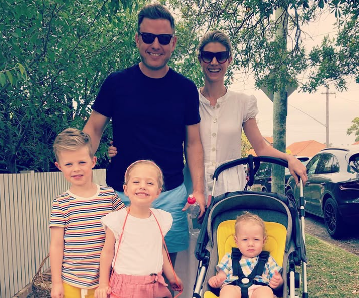 Jodie Speers with her Husband and Kids