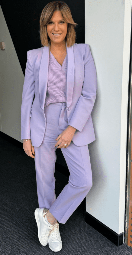 Kylie Gillies Height