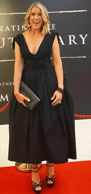 Leila McKinnon Height