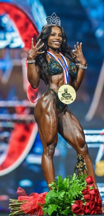 Cydney Gillon Height