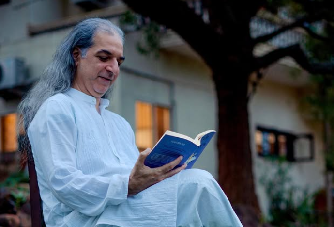 Khurshed Batliwala Education