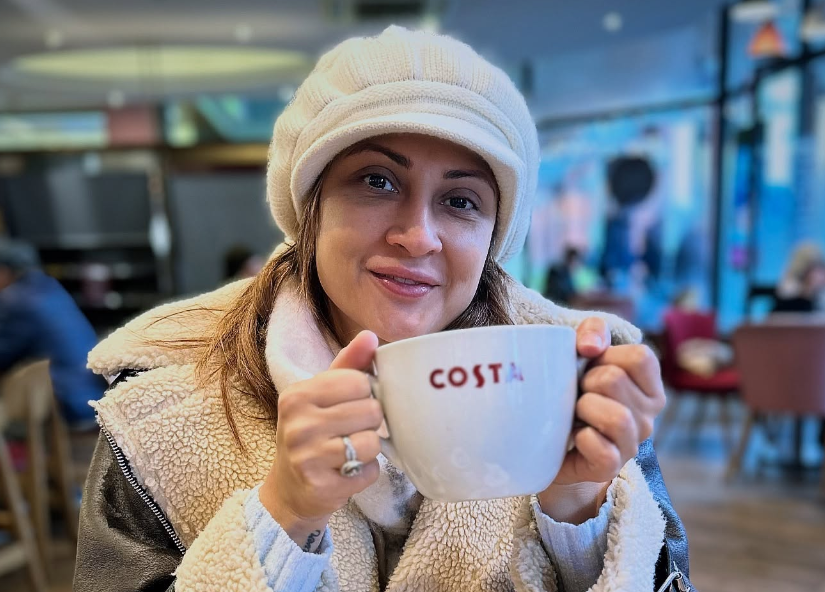 Urvashi Dholakia Wiki & Early Life