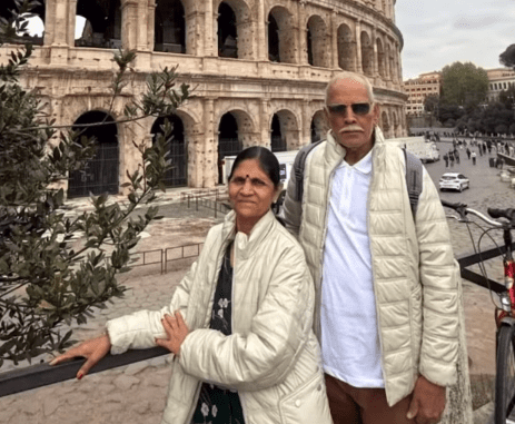 Vinayak Mahamuni Family