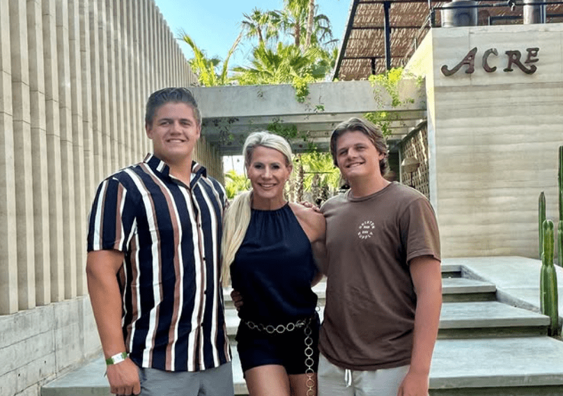 Whitney Jones Relationships, Children