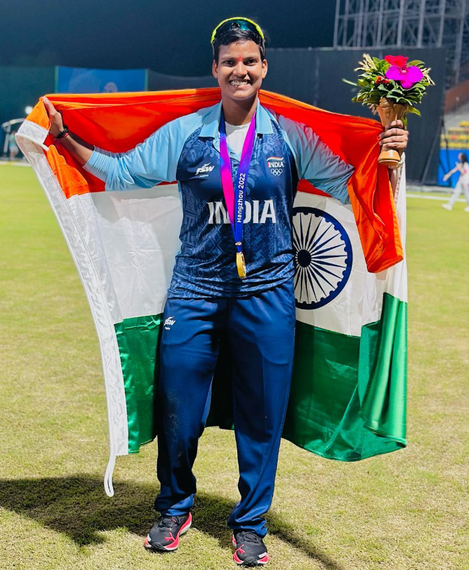 Deepti Sharma Height