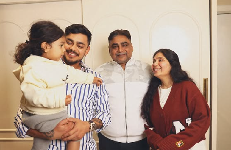 Ishan Kishan Family