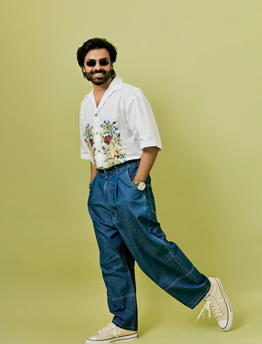 Jitendra Kumar Height