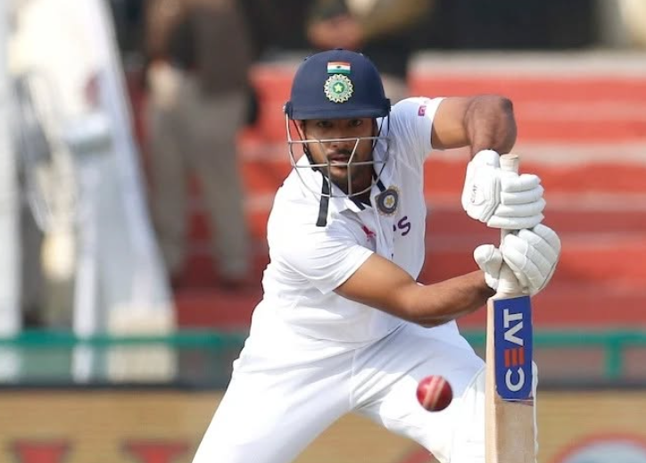 Mayank Agarwal Career