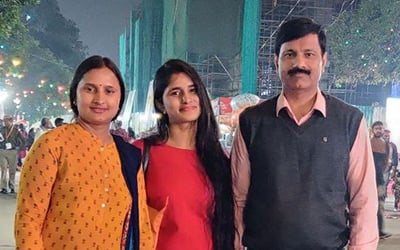 Vishakha Yadav Family