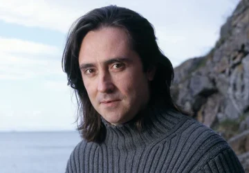 Neil Oliver