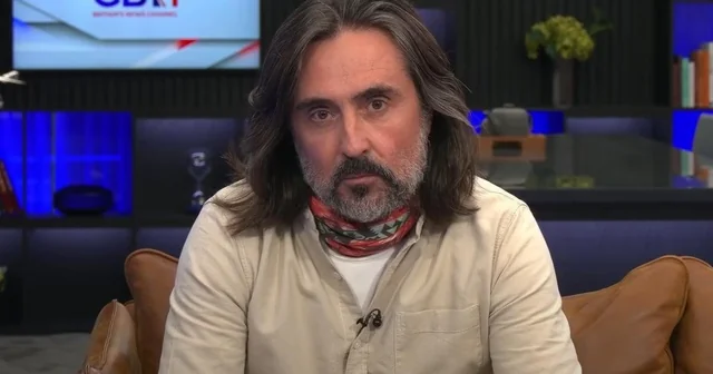 Neil Oliver Career