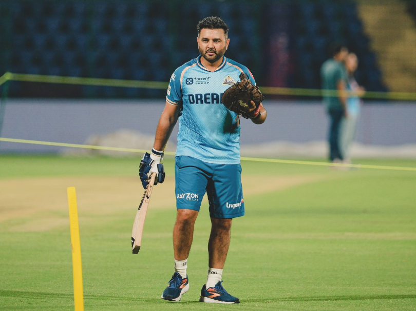 Parthiv Patel Height